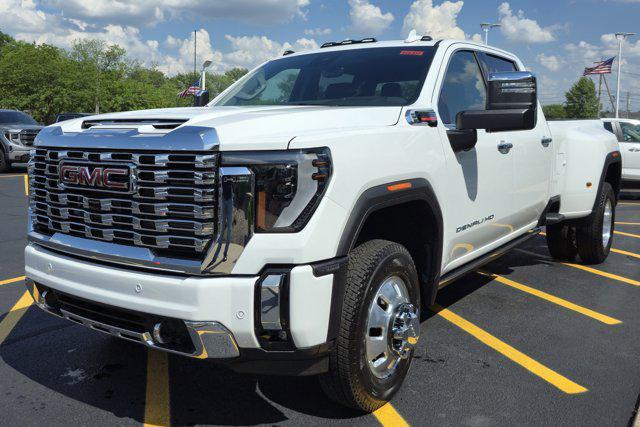 new 2025 GMC Sierra 3500 car, priced at $92,295