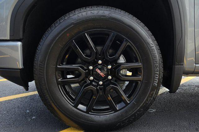 new 2025 GMC Sierra 1500 car, priced at $58,035