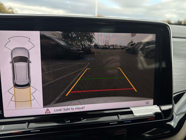 new 2026 Volkswagen Atlas Cross Sport car, priced at $45,426