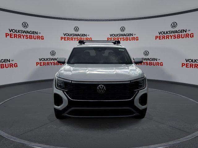 new 2026 Volkswagen Atlas Cross Sport car, priced at $45,426