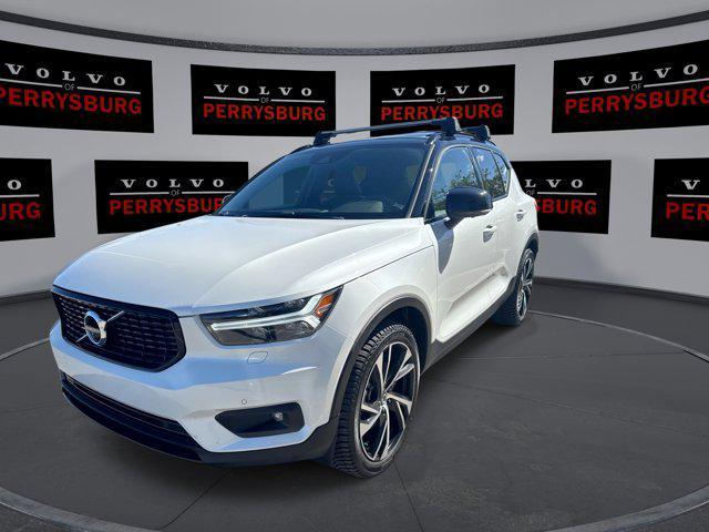 used 2022 Volvo XC40 car, priced at $21,990