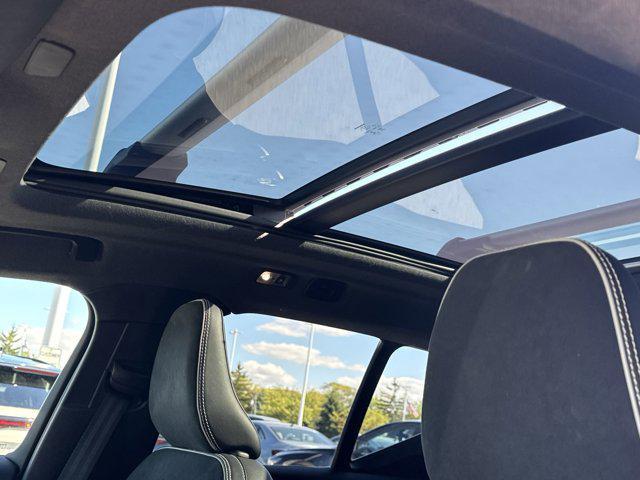 used 2022 Volvo XC40 car, priced at $21,990