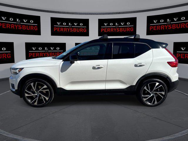 used 2022 Volvo XC40 car, priced at $21,990