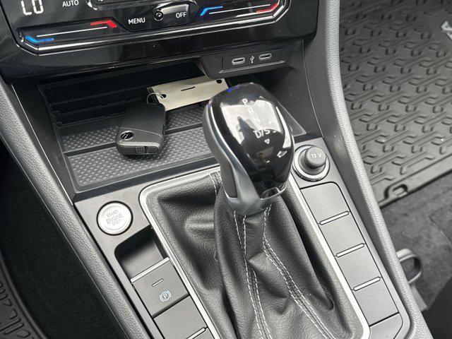new 2025 Volkswagen Jetta car, priced at $27,088