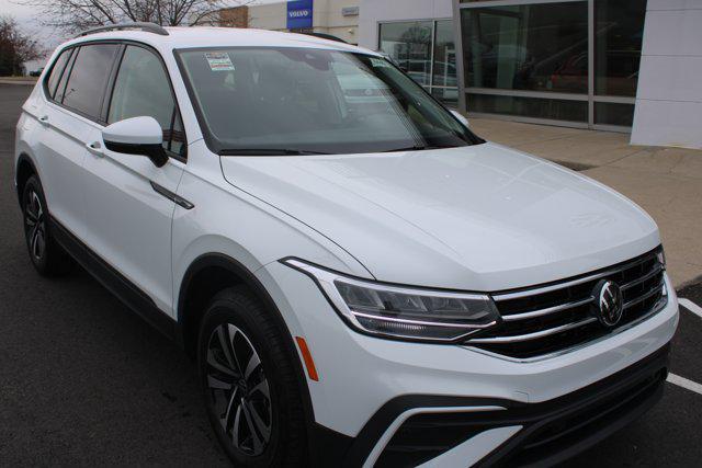 new 2024 Volkswagen Tiguan car, priced at $29,932