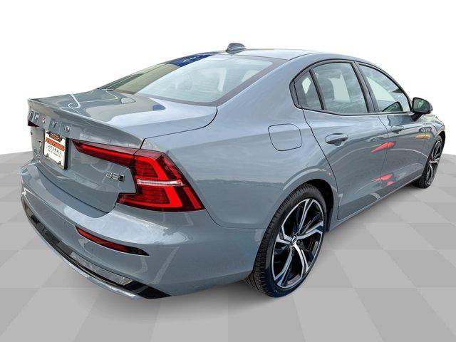 new 2024 Volvo S60 car, priced at $45,501