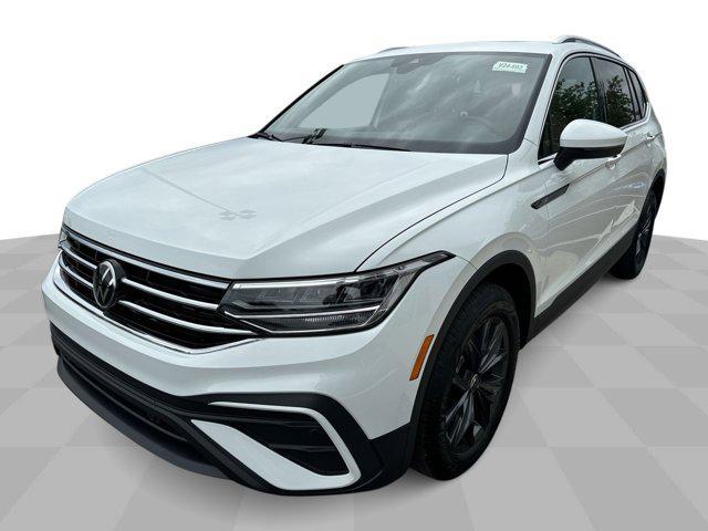 new 2024 Volkswagen Tiguan car, priced at $33,341