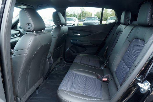 new 2025 Buick Envista car, priced at $27,636