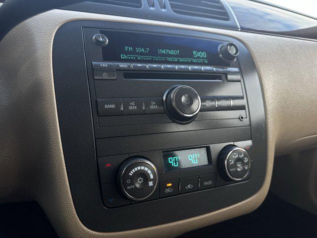 used 2007 Buick Lucerne car, priced at $5,917