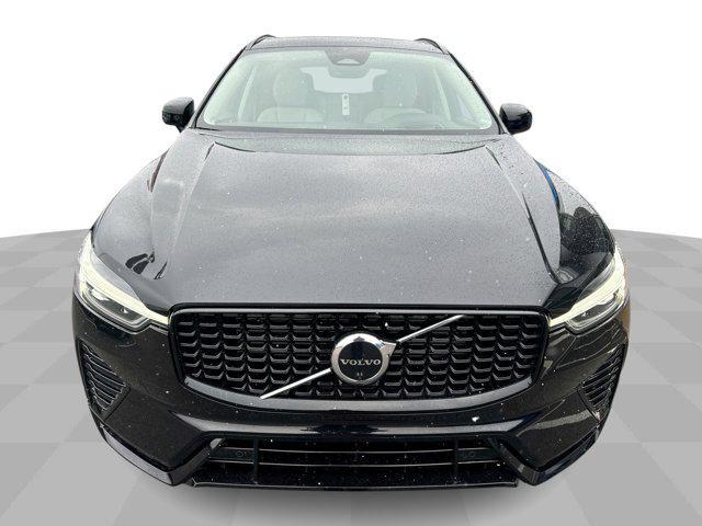 used 2023 Volvo XC60 car, priced at $44,953