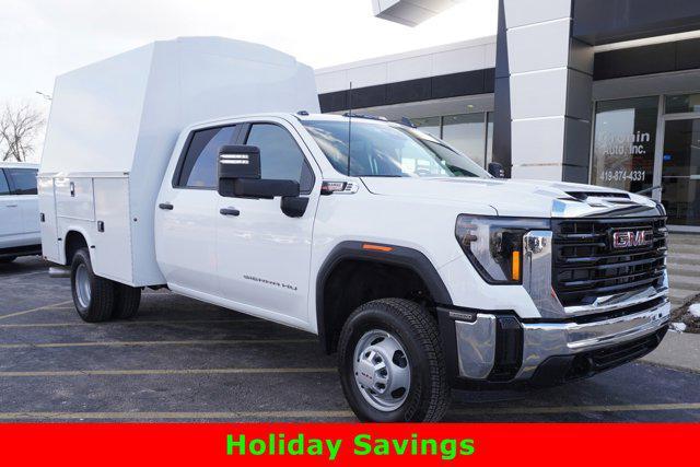 new 2025 GMC Sierra 3500 car, priced at $66,008