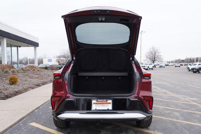 new 2025 Buick Envista car, priced at $26,823