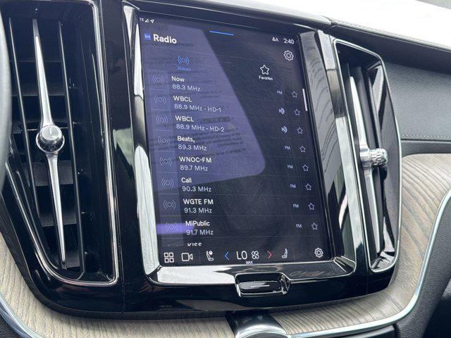 used 2022 Volvo XC60 car, priced at $33,961