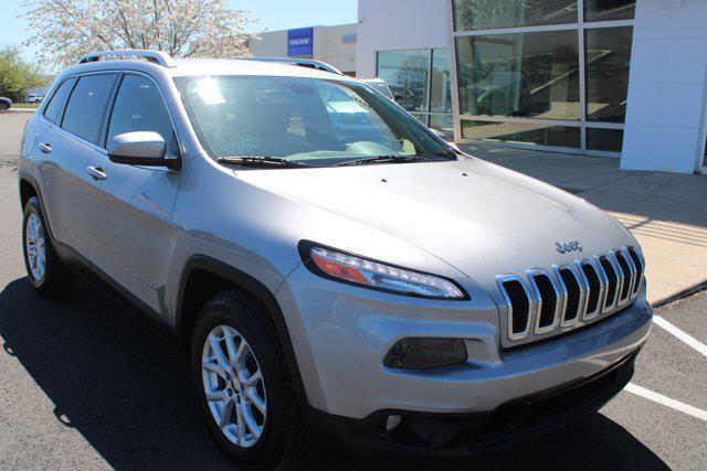 used 2016 Jeep Cherokee car, priced at $11,997