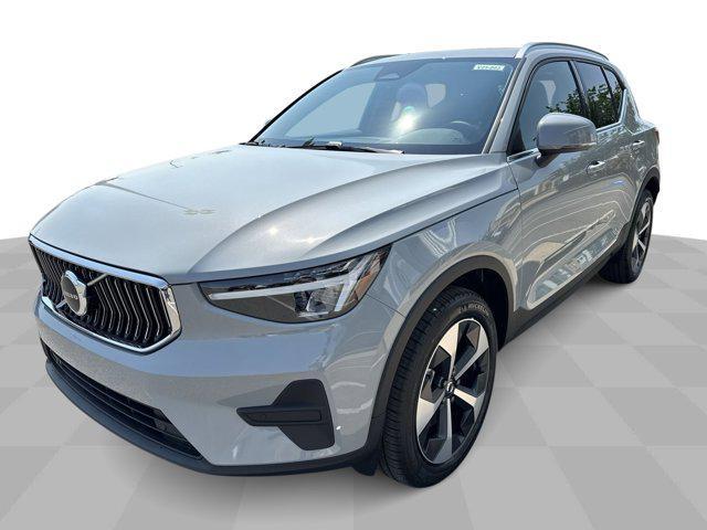 new 2025 Volvo XC40 car, priced at $46,035
