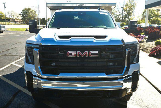 new 2025 GMC Sierra 3500 car, priced at $85,873