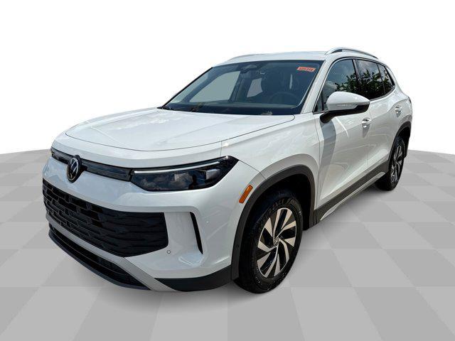 new 2025 Volkswagen Tiguan car, priced at $30,326