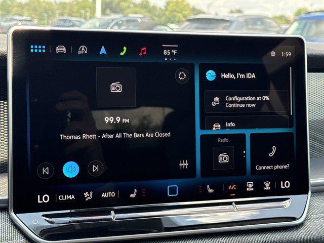new 2025 Volkswagen Tiguan car, priced at $30,326