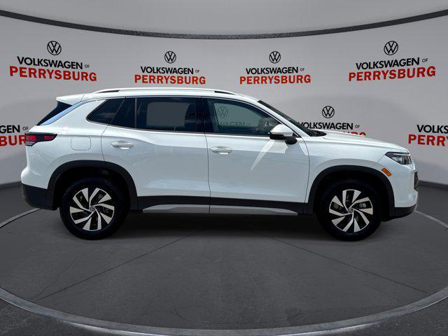 new 2025 Volkswagen Tiguan car, priced at $29,826