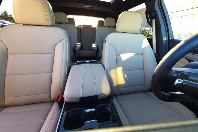 new 2026 Buick Enclave car, priced at $52,660