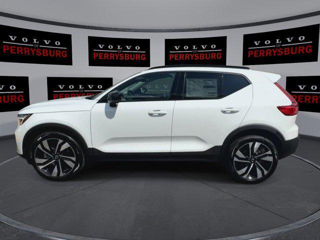 new 2025 Volvo XC40 car, priced at $46,940