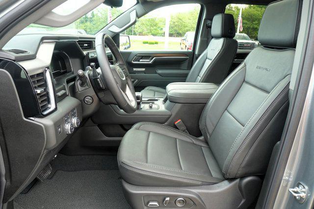 new 2025 GMC Sierra 1500 car, priced at $73,673
