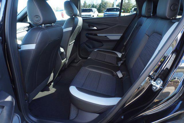 new 2025 Buick Envista car, priced at $26,637