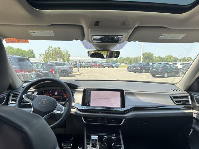 new 2025 Volkswagen Atlas car, priced at $45,116