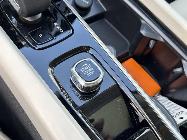 new 2025 Volvo XC60 car, priced at $55,360