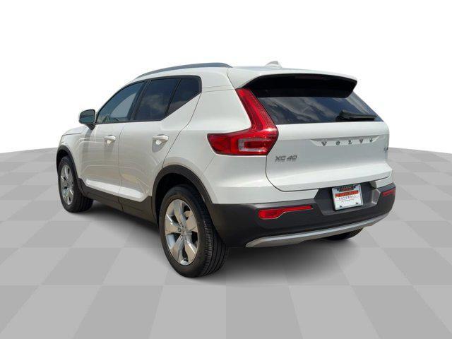 used 2020 Volvo XC40 car, priced at $25,447