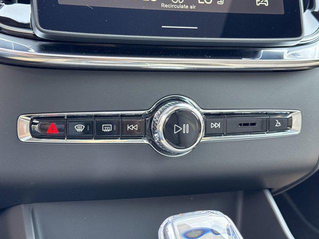 new 2025 Volvo XC90 car