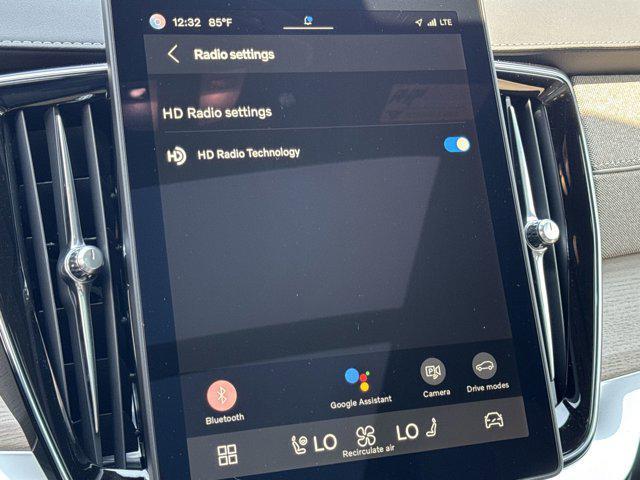 new 2025 Volvo XC90 car