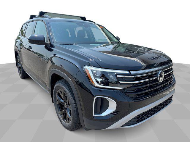 new 2025 Volkswagen Atlas car, priced at $46,421