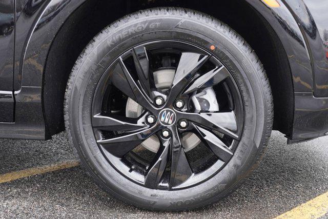 new 2025 Buick Encore GX car, priced at $32,404