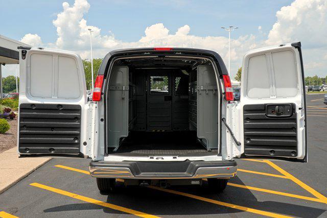 new 2025 GMC Savana 2500 car, priced at $51,255