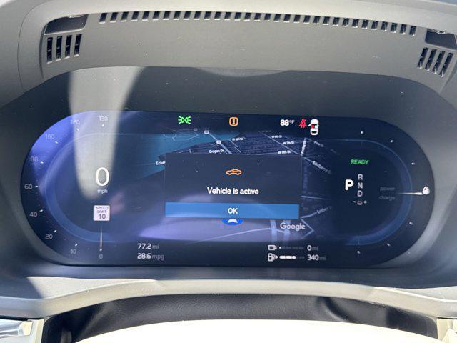new 2025 Volvo XC60 Plug-In Hybrid car