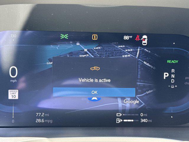 new 2025 Volvo XC60 Plug-In Hybrid car