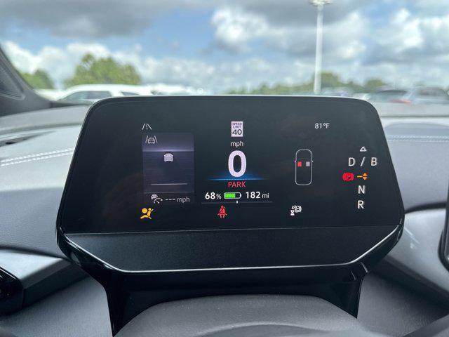 new 2025 Volkswagen ID.4 car, priced at $51,999