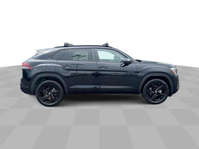 new 2026 Volkswagen Atlas Cross Sport car, priced at $49,999