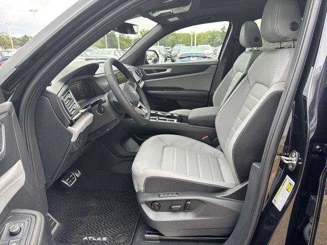 new 2026 Volkswagen Atlas Cross Sport car, priced at $49,999