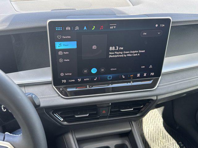 new 2025 Volkswagen Tiguan car, priced at $33,876