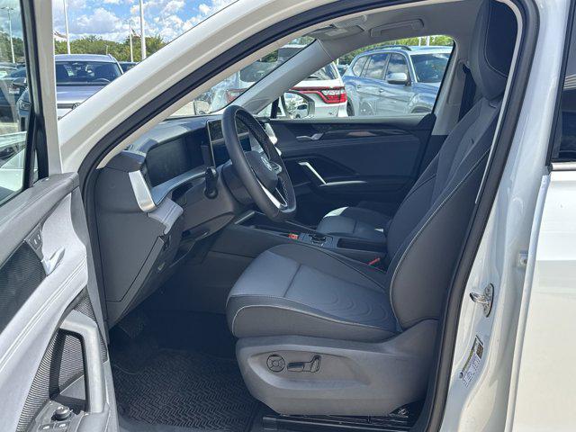 new 2025 Volkswagen Tiguan car, priced at $33,876