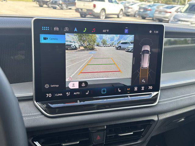 new 2025 Volkswagen Tiguan car, priced at $33,876