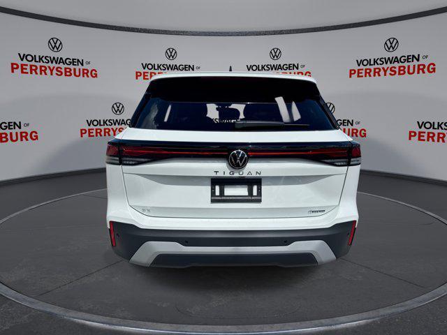 new 2025 Volkswagen Tiguan car, priced at $33,876