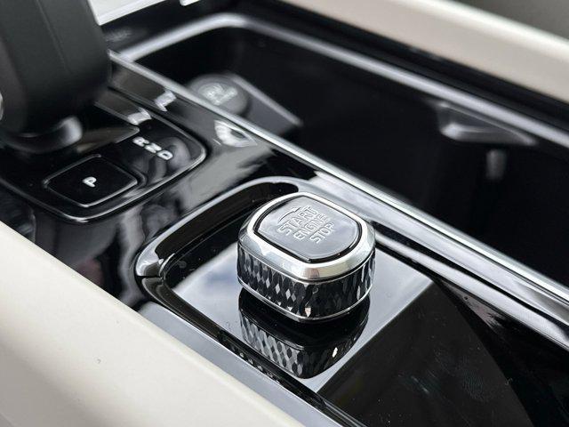 new 2025 Volvo XC60 car, priced at $56,490