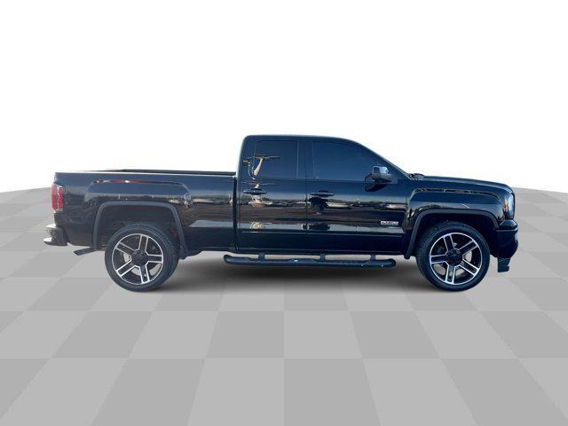 used 2018 GMC Sierra 1500 car, priced at $26,615