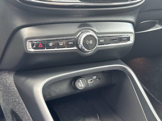 used 2025 Volvo XC40 car, priced at $33,271