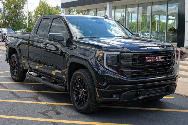 new 2025 GMC Sierra 1500 car, priced at $55,536
