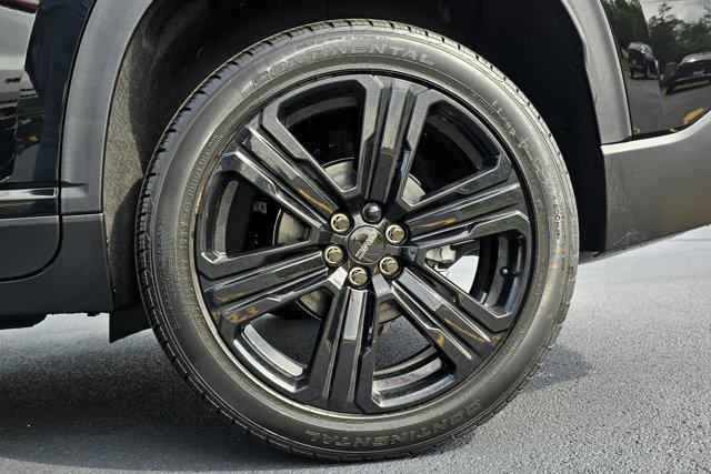 new 2025 GMC Acadia car, priced at $50,256