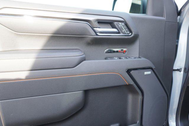 new 2025 GMC Sierra 1500 car, priced at $71,907